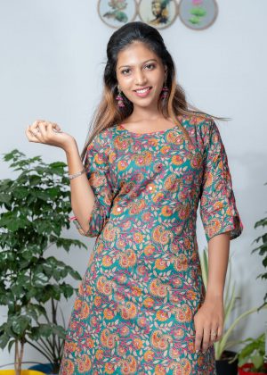 Pure Cotton Mirror Work Kurthi (Green)